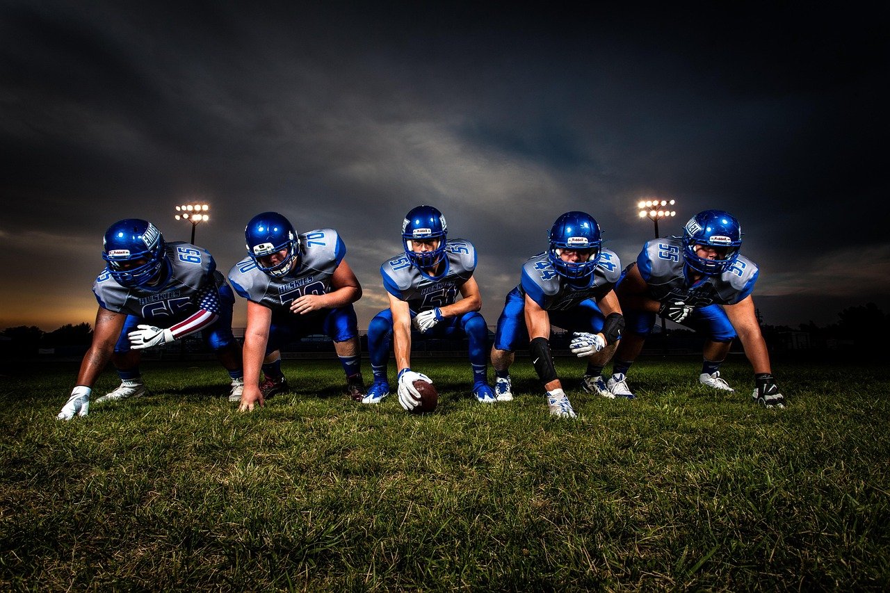 Method athletes, american football, players, football team, football players, football field, team, ball, nature, field, football, game, grass, helmets, men, people, rugby, sport, stadium, uniforms